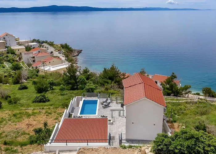 „villa No Stress“ Mit Infinity-pool By Interhome 度假居 *