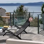 בית נופש „villa No Stress“ Mit Infinity-pool By Interhome דרזניצה