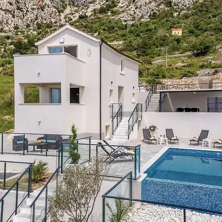 „villa No Stress“ Mit Infinity-pool By Interhome Hébergement de vacances *